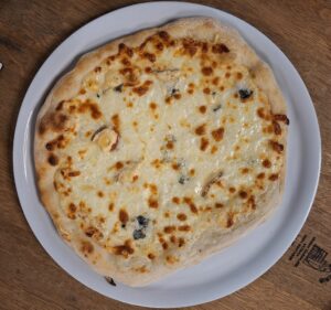 pizza 3 fromages faite maison chez House of Bears